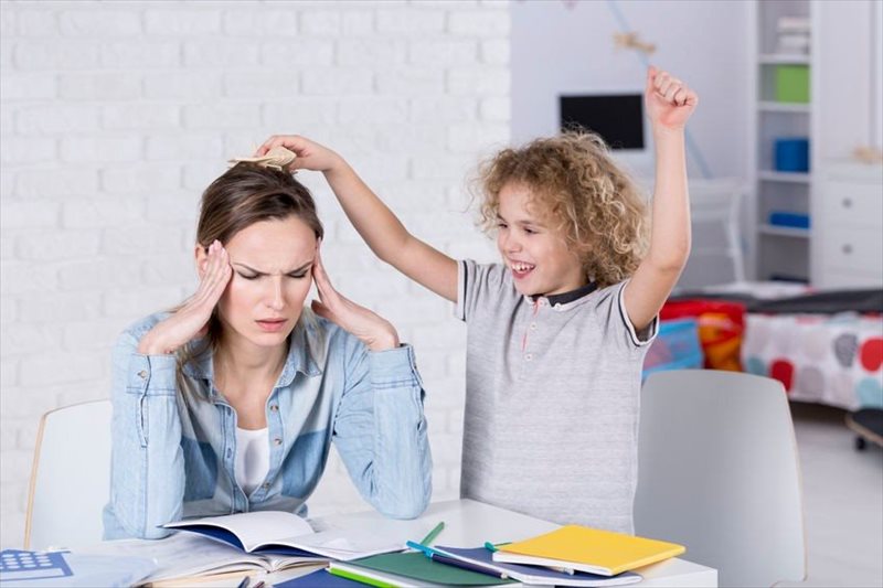 روش‌های مدیریت بیش‌فعالی در سنین مختلف